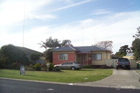 22 Hands Ave, Carey Park, WA 6230
