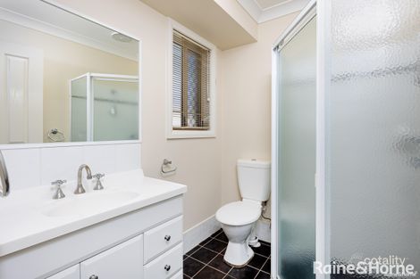 Property photo of 22 Kaloona Drive Bourkelands NSW 2650