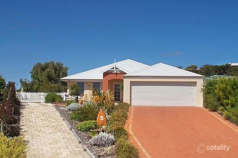 5 Koomal Cl, Peppermint Grove Beach, WA 6271