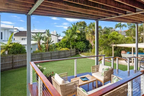 16 Tantula Rd E, Alexandra Headland, QLD 4572