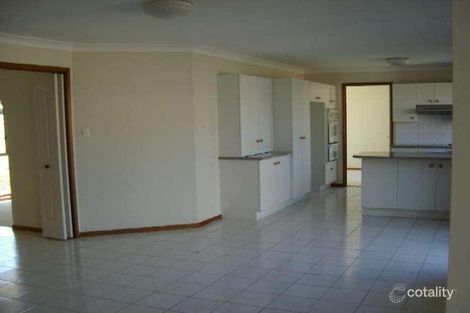 Property photo of 2 Shead Court Carindale QLD 4152