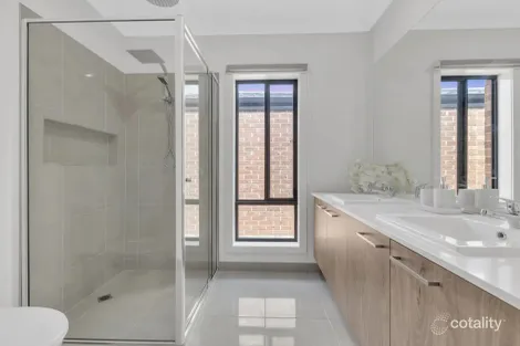 Property photo of 37 Faculty Avenue Donnybrook VIC 3064