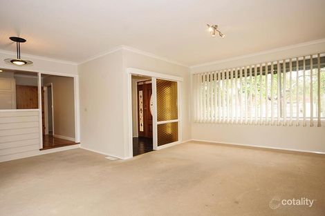 Property photo of 4 Pembroke Road Mooroolbark VIC 3138