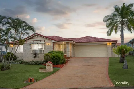 61 Hummingbird Cres, Wishart, QLD 4122