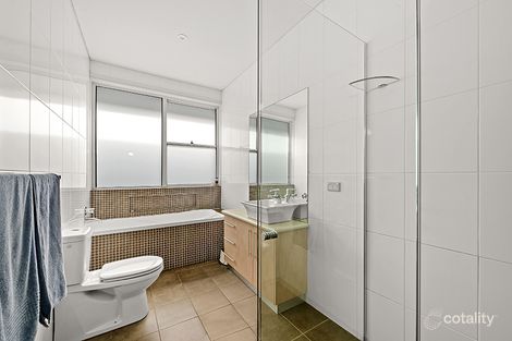 Property photo of 30 Griffith Avenue North Bondi NSW 2026