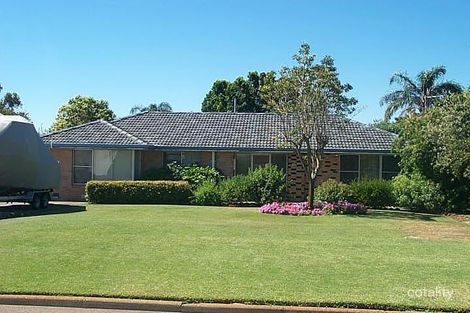 25 Haslemere Way, Morley, WA 6062