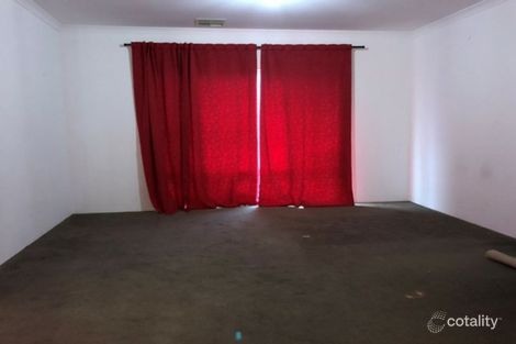 Property photo of 15 Llewellyn Way Two Rocks WA 6037