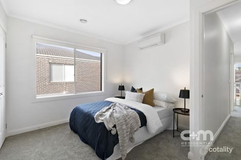 Property photo of 2/36 Alpine Grove Pascoe Vale VIC 3044