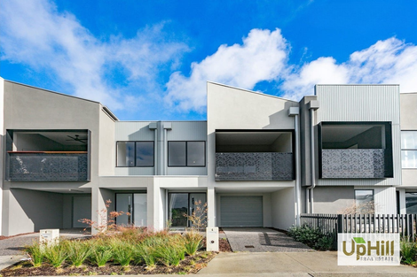 Property photo of 4 Spotted Gum Close Clyde VIC 3978