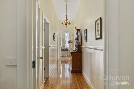 Property photo of 8 Logan Street Mansfield VIC 3722