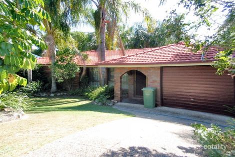 8 Dorachus Dr, Regents Park, QLD 4118