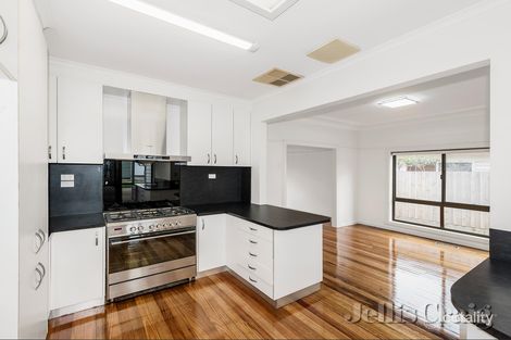 Property photo of 18 Marriot Road Bentleigh VIC 3204