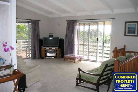 Property photo of 5 Fida Street Mitchelton QLD 4053