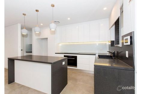 Property photo of 10 Claverdon Avenue Picnic Point NSW 2213