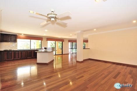 6 Marseille Mews, Port Kennedy, WA 6172