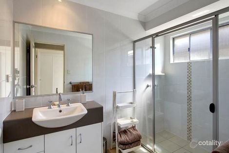 Property photo of 10 Lasiandra Close Suffolk Park NSW 2481