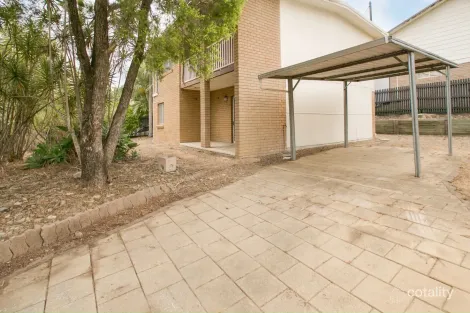 10 Mckenzie St, Bundamba, QLD 4304