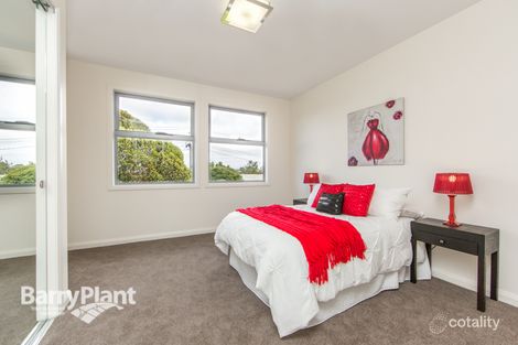 Property photo of 1 Nockolds Crescent Noble Park VIC 3174