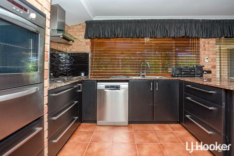 Property photo of 24 Discovery Drive Thornlie WA 6108