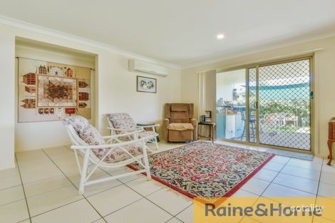 Property photo of 4 Yaraan Crescent Beachmere QLD 4510