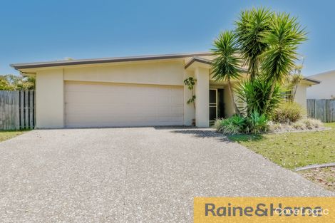 4 Yaraan Cres, Beachmere, QLD 4510