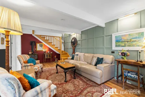 Property photo of 5 Weldon Grove Upwey VIC 3158