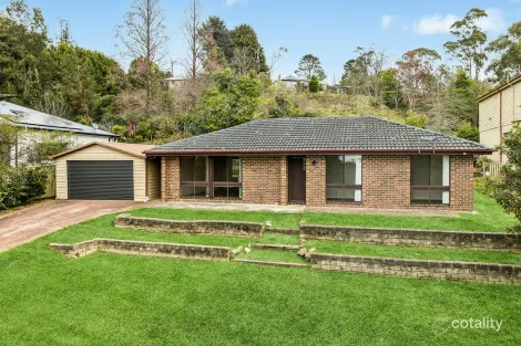 25 Taylor Ave, Wentworth Falls, NSW 2782
