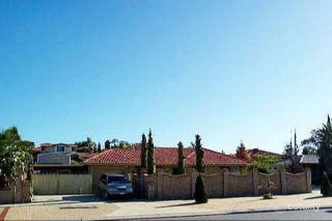 290 Illawarra Cres S, Ballajura, WA 6066