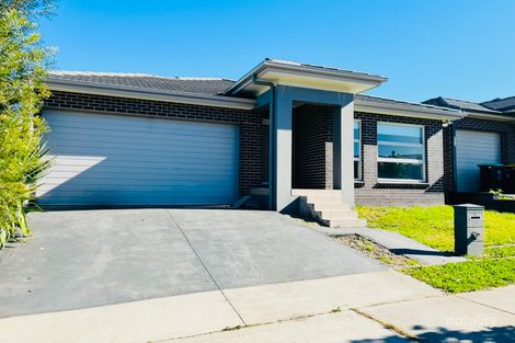 28 Sharp Ave, Jordan Springs, NSW 2747