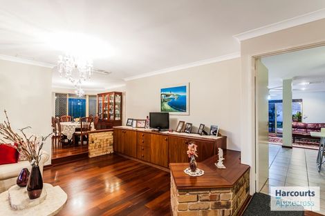Property photo of 2 Wisdom Place Winthrop WA 6150