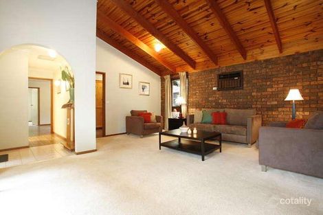 52 Eucalyptus Rd, Eltham, VIC 3095