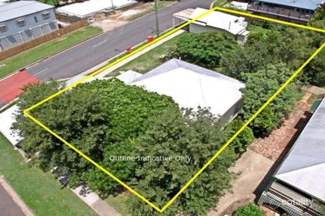 9 Blackstone Rd, Eastern Heights, QLD 4305