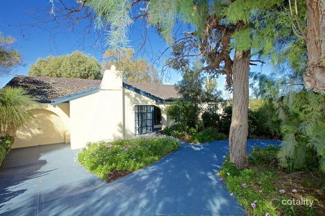 Property photo of 8 Warwick Road Sorrento WA 6020