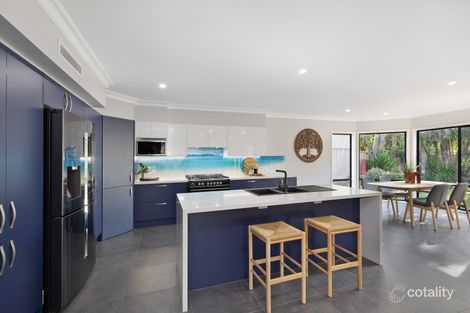 Property photo of 3 The Valley Way Lisarow NSW 2250
