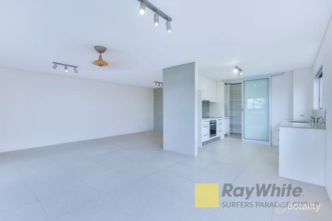 Property photo of 4/464 Marine Parade Biggera Waters QLD 4216