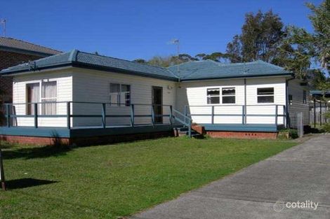 67 John St, Forresters Beach, NSW 2260