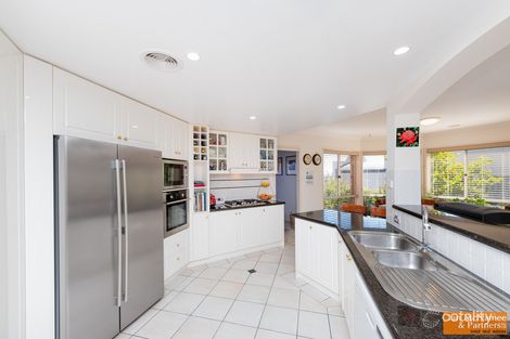 Property photo of 1 Hudson Place Jerrabomberra NSW 2619