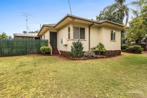 58 Hogg St, Rockville, QLD 4350