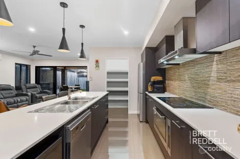 7 Beaufort Cres, Ormeau Hills, QLD 4208