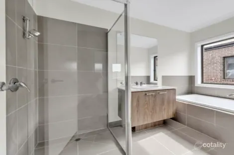 Property photo of 10 Murray Street Beveridge VIC 3753