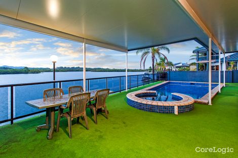 Property photo of 44 Tradewinds Avenue Paradise Point QLD 4216