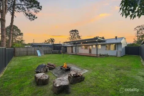 9 Parkland Ct, Eagleby, QLD 4207