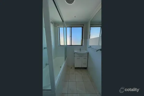 Property photo of 24/22 Remembrance Avenue Warwick Farm NSW 2170