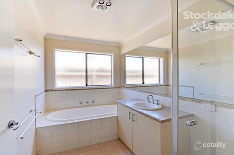 Property photo of 38 Taig Avenue Kialla VIC 3631