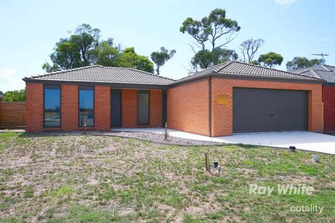 16 Waratah St, Longwarry, VIC 3816