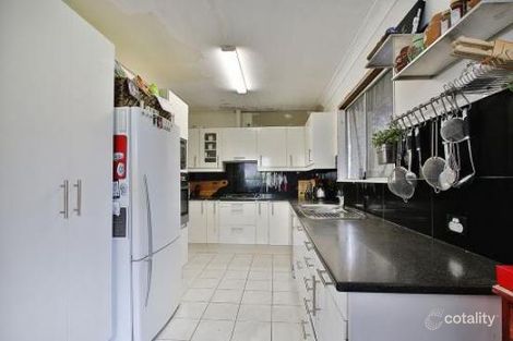 Property photo of 10 Pareena Crescent Mansfield QLD 4122