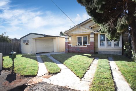 Property photo of 8 Oscar Street Seddon VIC 3011