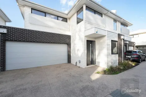 4/7 MADDOX RD, NEWPORT, VIC 3015