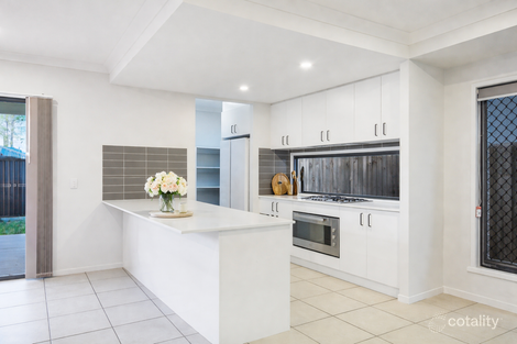 Property photo of 46 Pearl Street Pallara QLD 4110