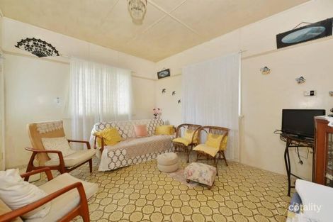 Property photo of 21 Daphne Street Redlynch QLD 4870